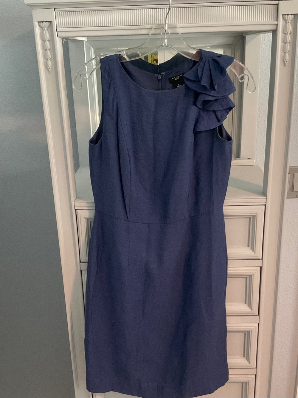 Jennifer Lopez Indigo Sleeveless Ruffle-Shoulder Sheath Dress